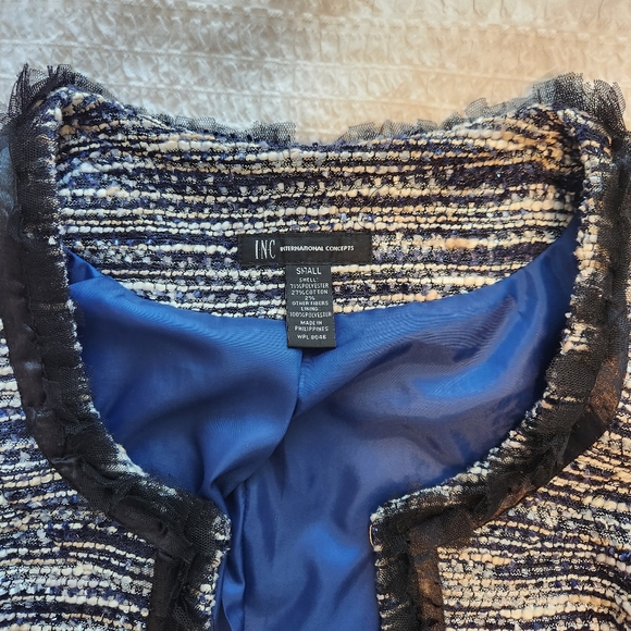 I.N.C Navy Tweed Blazer with Lace Trim Size Small - Picture 6 of 7